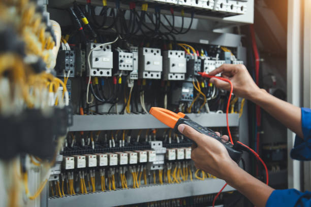 Best Licensed Electrician  in Shady Shores, TX